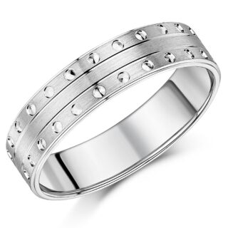 9ct Yellow Gold Light Weight Cushion Shape Ladies Signet Ring